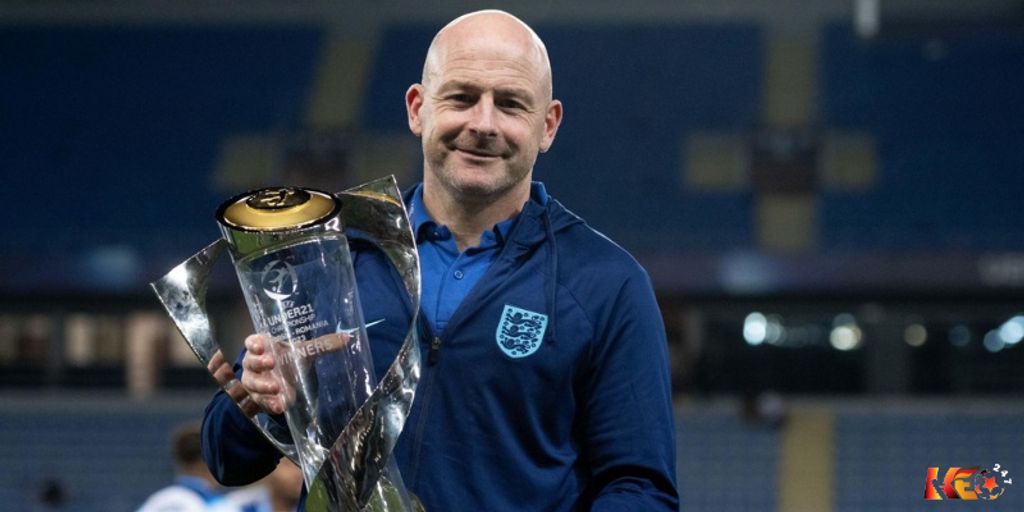 Lee Carsley từng giành chức vô địch U21 Châu Âu với lối dẫn dắt khác biệt | Keolive