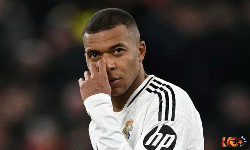 Tiền đạo Kylian Mbappe trong trận Real Madrid thua Liverpool . | Keolive