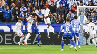 Hình ảnh cho bài Real Madrid vượt khó: Camavinga tỏa sáng, Mbappé nhận thẻ đỏ trong chiến thắng tối thiểu trước Alavés