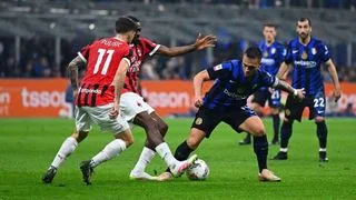 Hình ảnh cho bài Jovic lập cú đúp, AC Milan hạ gục Inter để vào chung kết Coppa Italia