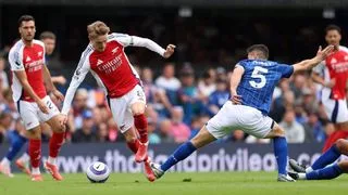 Hình ảnh cho bài Ipswich Town 0-4 Arsenal: Pháo thủ bắn phá tại Portman Road