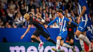 Hình ảnh cho bài Yamal tỏa sáng, Barça đăng quang La Liga sau chiến thắng 2-0 trước Espanyol
