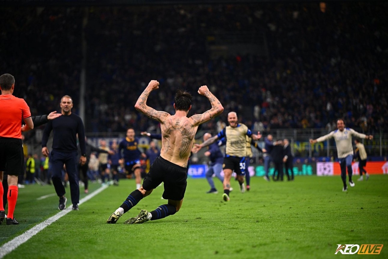 Acerbi ghi bàn thắng gỡ hòa ở những phút bù giờ đem Inter từ vực thẳm trở lại | Keolive