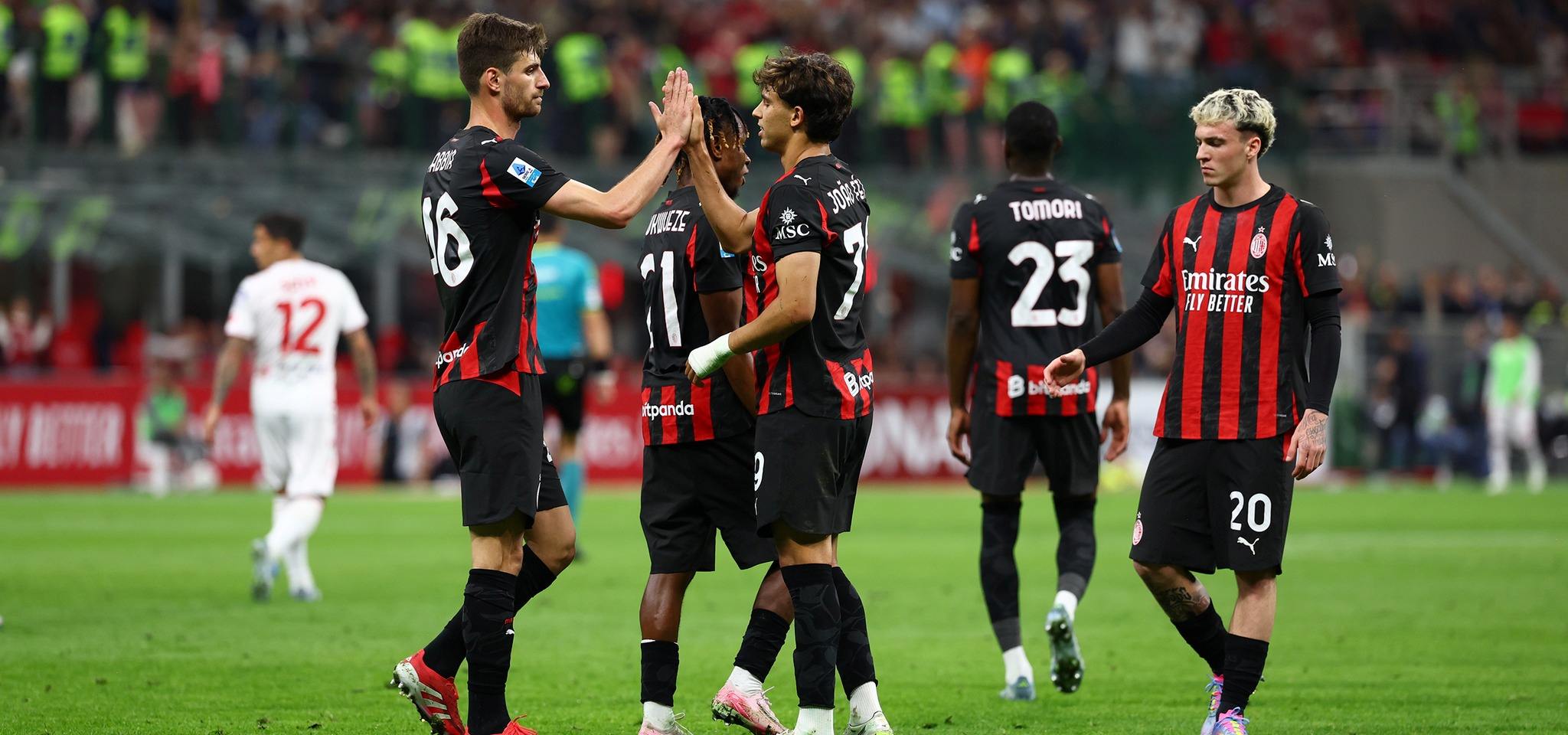 AC Milan kết thúc mùa giải với vị trí thứ 7 và không có suất dự cúp châu Âu | Keolive