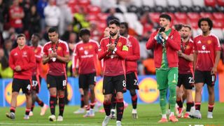 MANCHESTER UNITED - Hồi sinh như phượng hoàng hay cái kết cho một vương triều