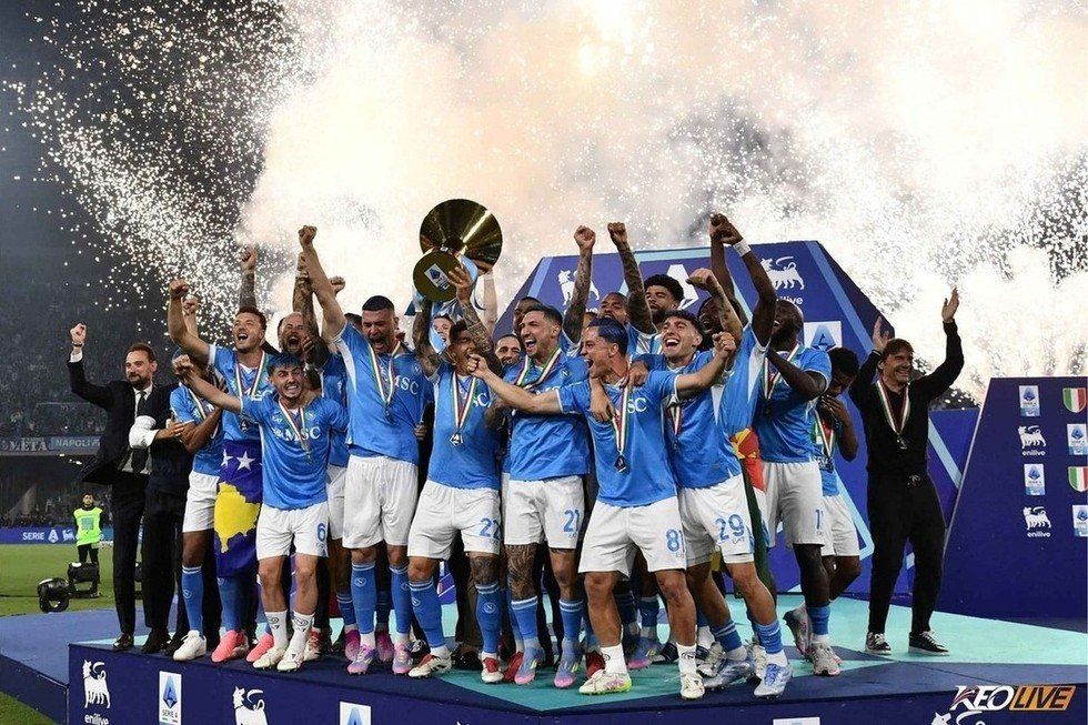 Napoli lên ngôi vô địch Serie A lần thứ 4 trong lịch sử | Keolive
