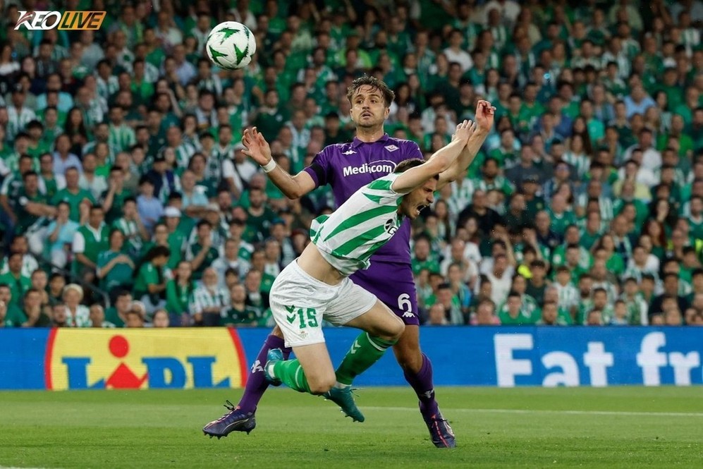 Real Betis đáng ra phải có thêm một quả phạt đền trong tình huống này | Keolive