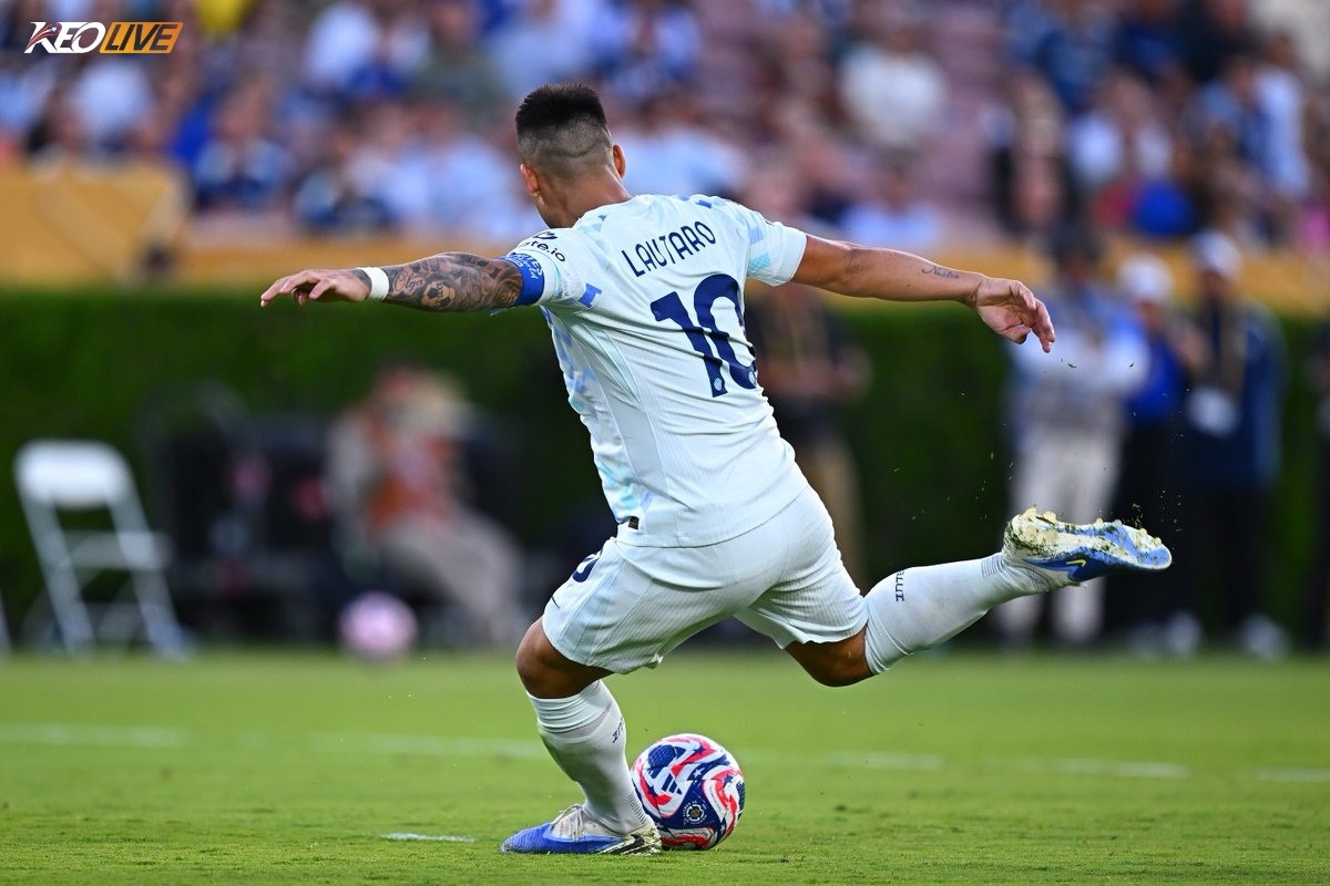 Lautaro Martinez gỡ hòa cho Á quân Champion League | Keolive