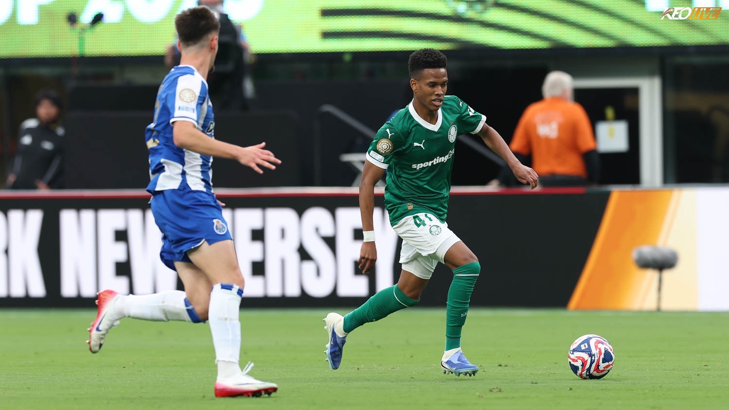 Estevao là điểm sáng của Palmeiras | Keolive
