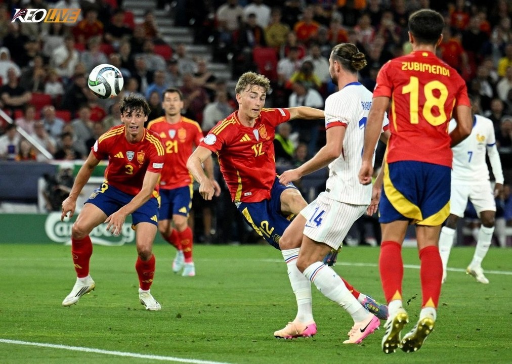 Bàn thắng hụt của tân binh Real Madrid trong lần đầu lên tuyển Tây Ban Nha | Keolive