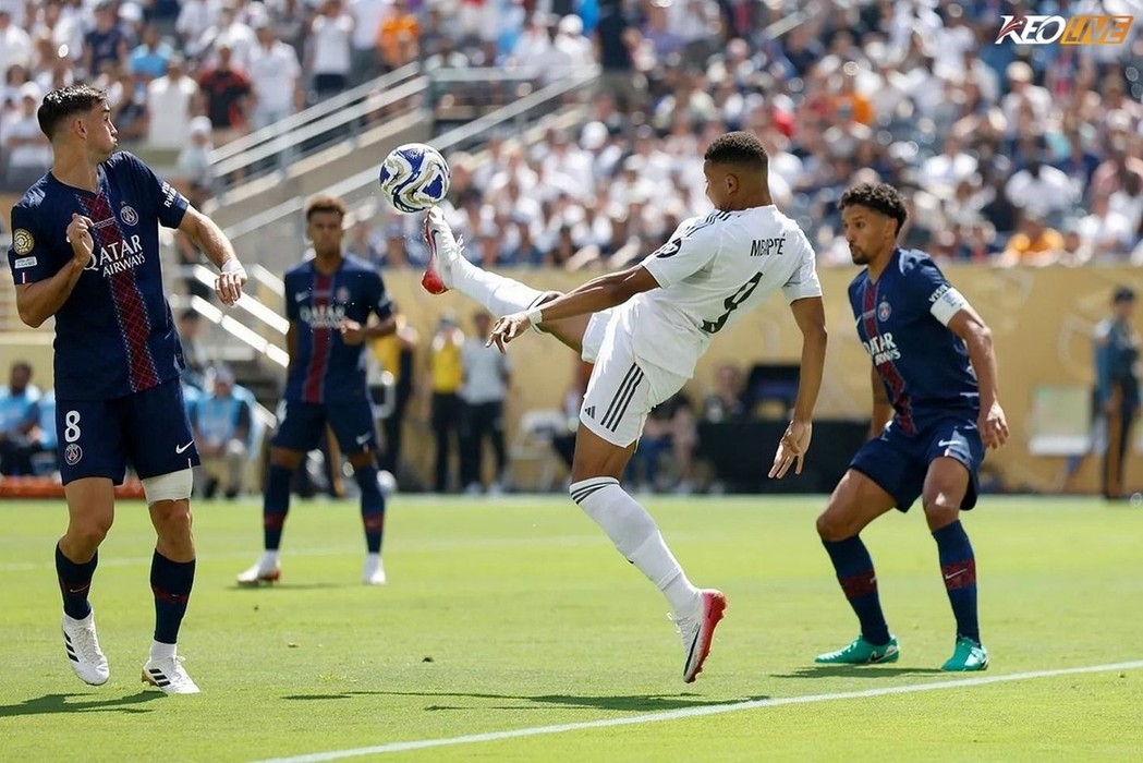 Mbappé hoàn toàn không có cơ hội | Keolive