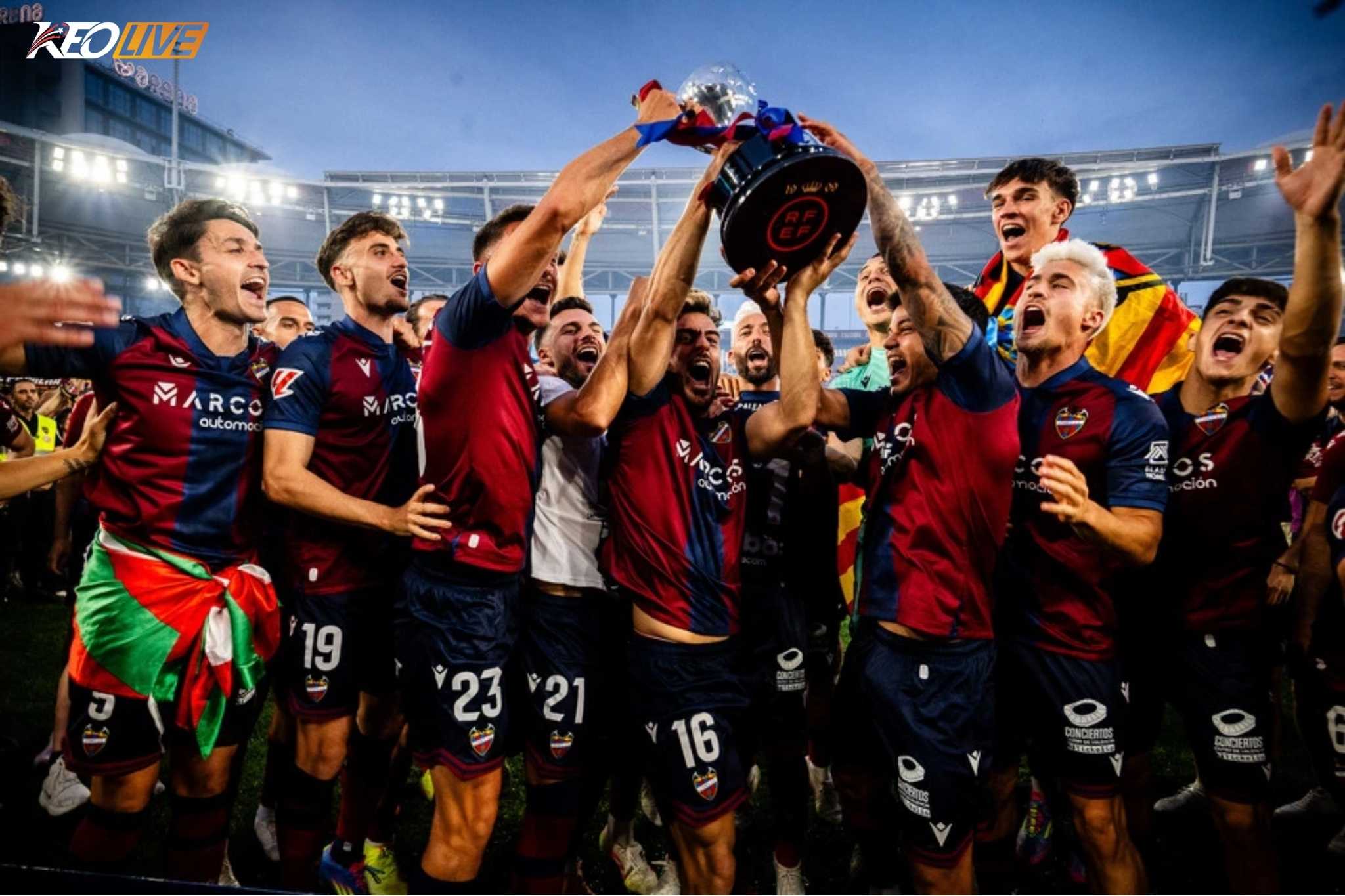 Levante quay lại La Liga sau 3 mùa giải xuống hạng | Keolive
