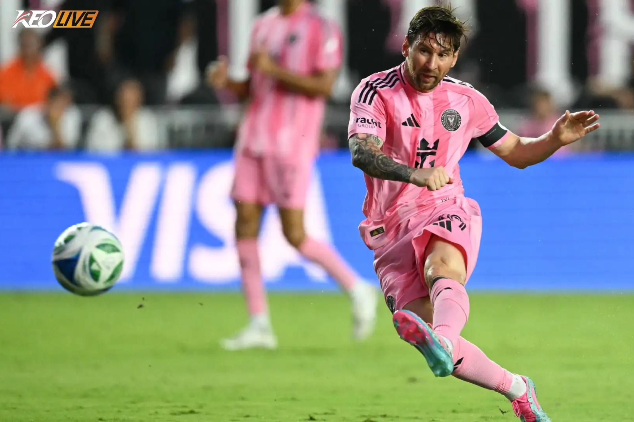 Messi ghi bàn như thể anh mới chỉ 20 | Keolive