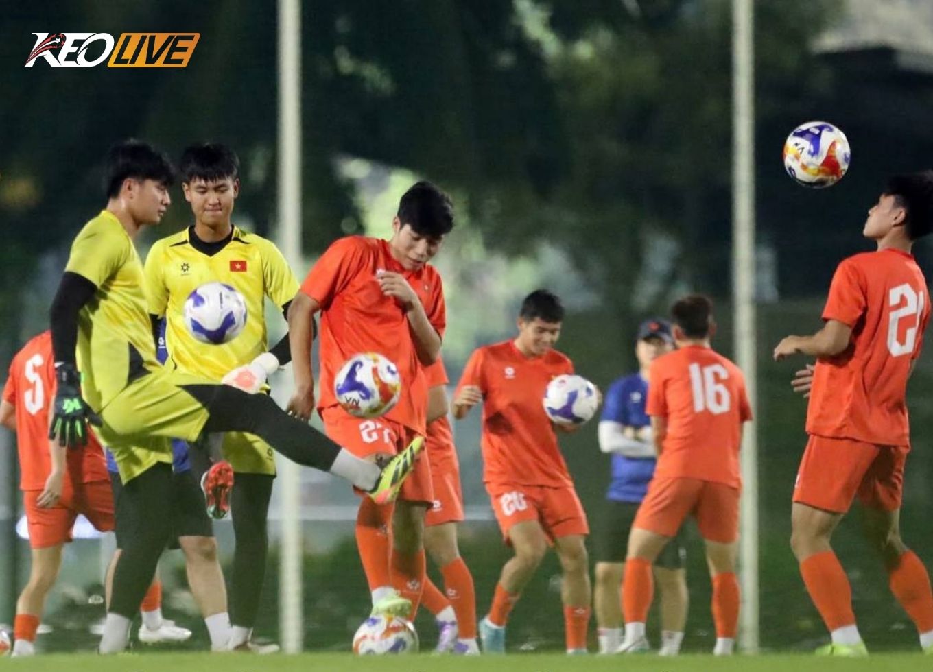 u23vn tap luyen | Keolive