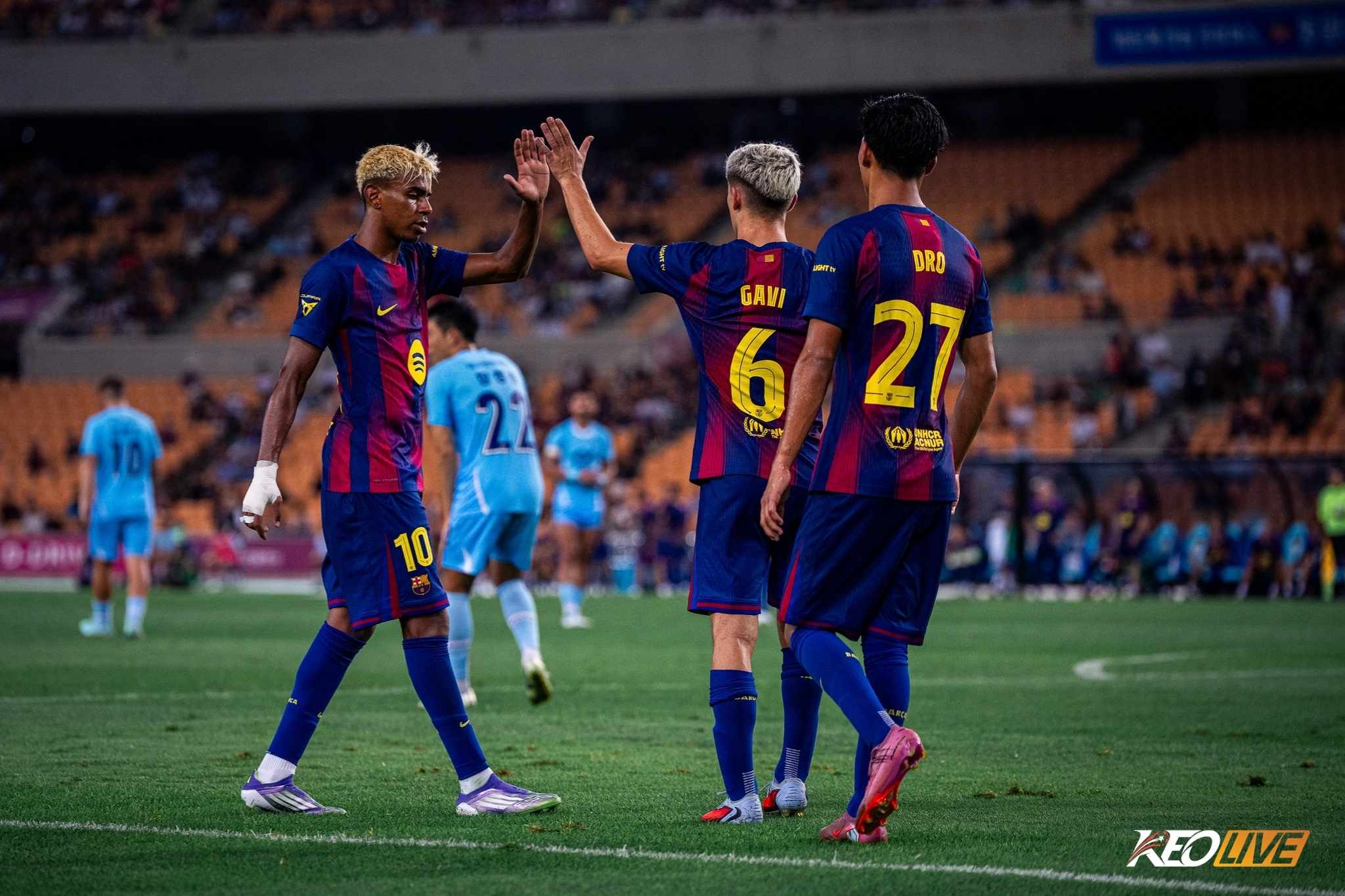 'Số 10' thế hệ mới của Barca | Keolive