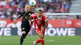 Hình ảnh cho bài Augsburg 2-3 Bayern Munich: Diaz tiếp tục tỏa sáng trong màu áo mới