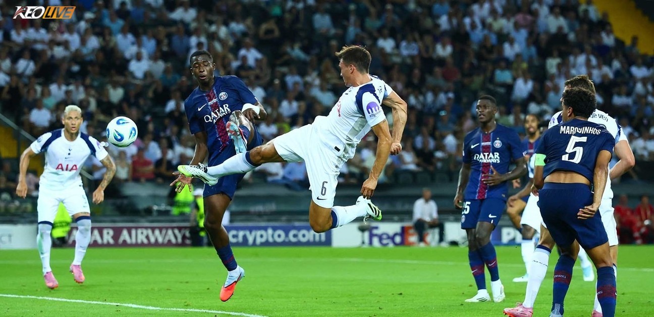Van de Ven đưa Tottenham vượt lên dẫn trước | Keolive