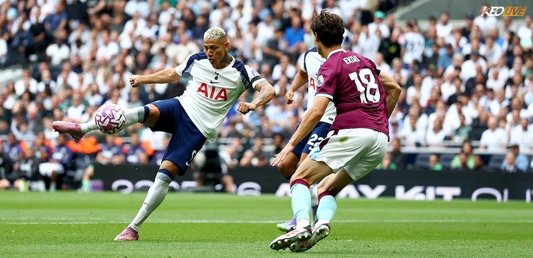 Richarlison lập siêu phẩm mở điểm cho Spurs | Keolive