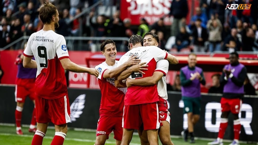FC Utrecht đang thể hiện phong độ và tinh thần rất tích cực trước trận lượt đi | Keolive