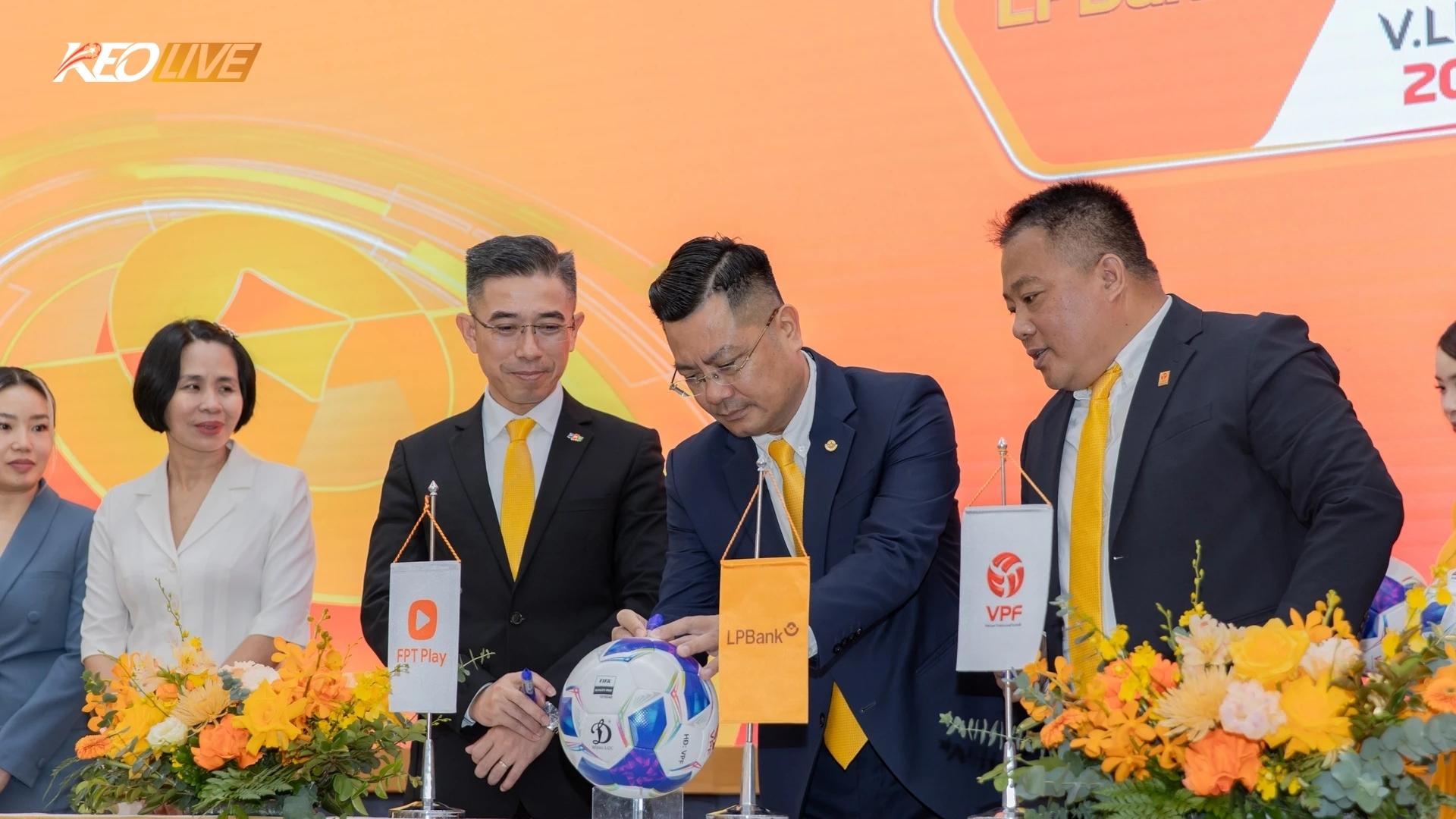 vleague ký kết | Keolive