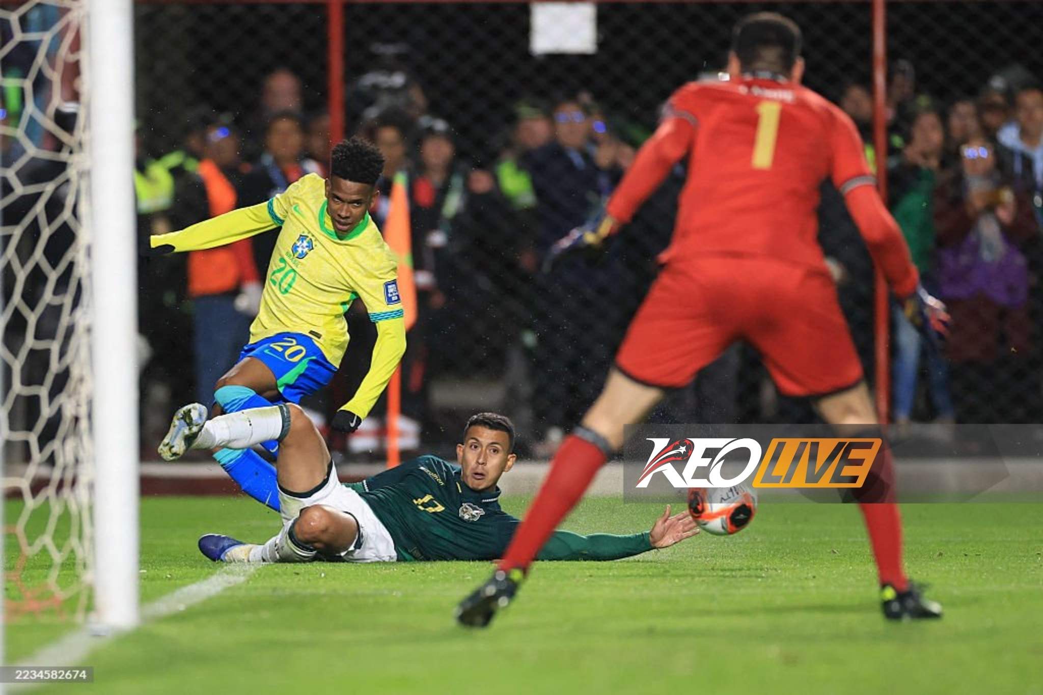 Brazil hoàn toàn bất lực trước hàng thủ của Bolivia | Keolive