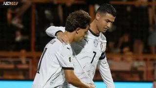 Hình ảnh cho bài Armenia 0-5 Bồ Đào Nha: Messi gọi, Ronaldo trả lời hoàn hảo