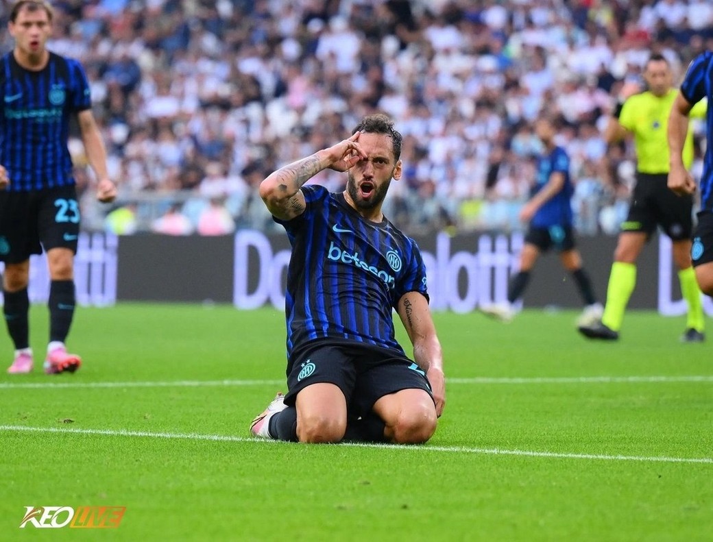 Calhanoglu lập cú đúp siêu phẩm đẹp mắt | Keolive