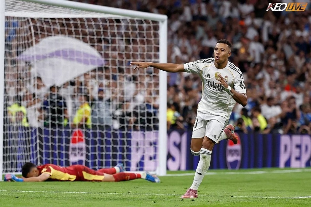 Mbappé đem về bàn gỡ trên chấm 11m | Keolive