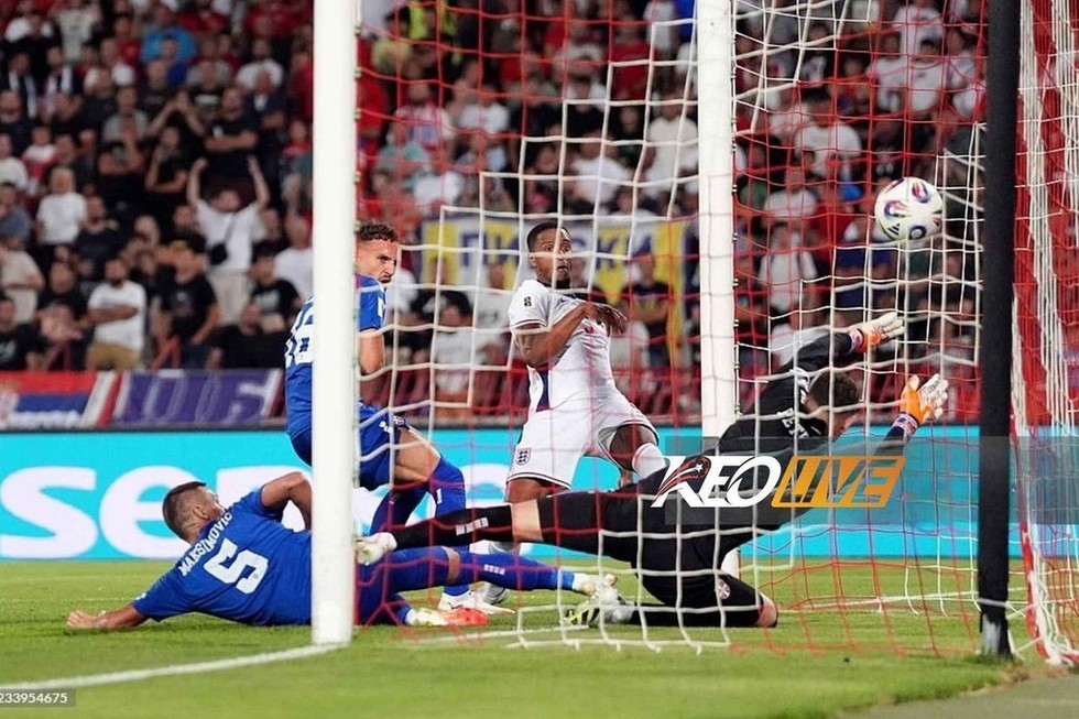 Konsa nâng tỉ số lên 3-0 | Keolive