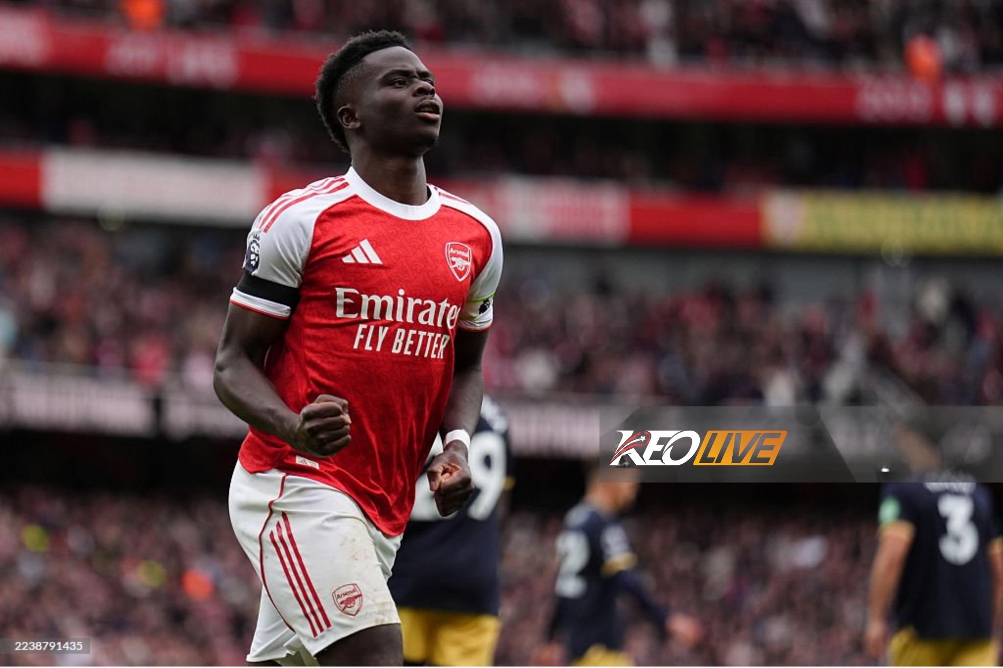 Saka ghi dấu ấn với lần thứ 100 góp công vào bàn thắng cho Arsenal | Keolive