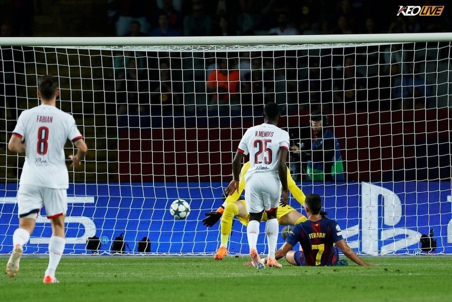 Barcelona vừa bị PSG hạ gục ở sân chơi Champions League | Keolive