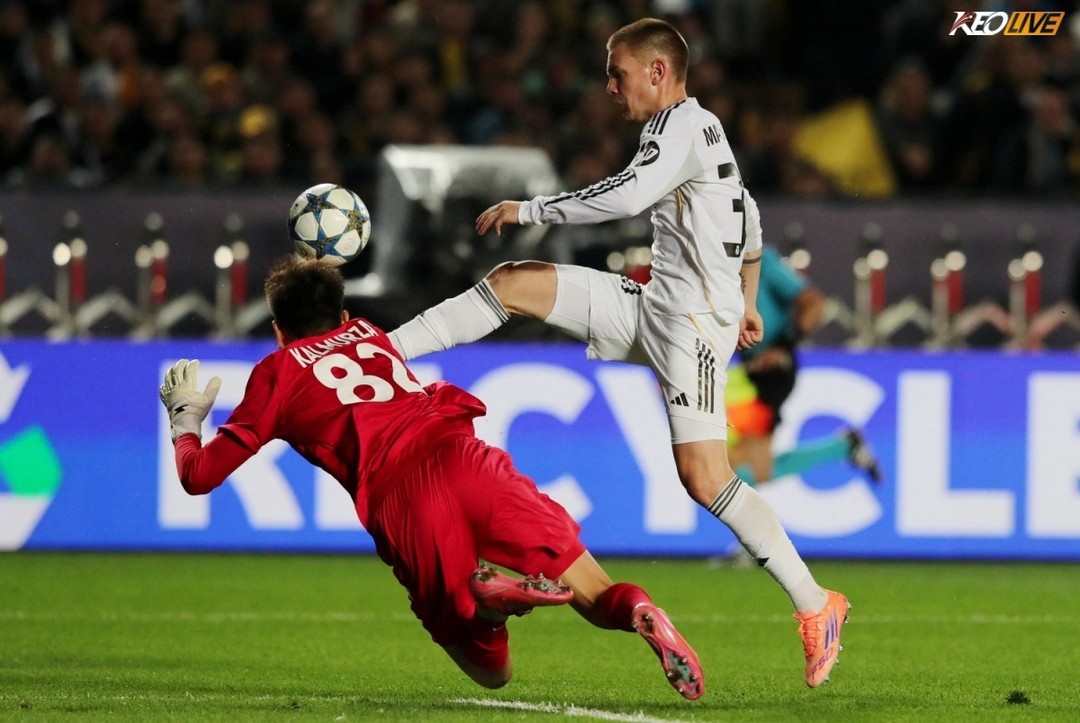 Pha phạm lỗi dẫn đến quả penalty | Keolive