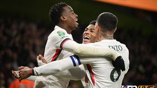 Wolves 3-4 Chelsea: The Blues thoát hiểm kịch tính tại Molineux