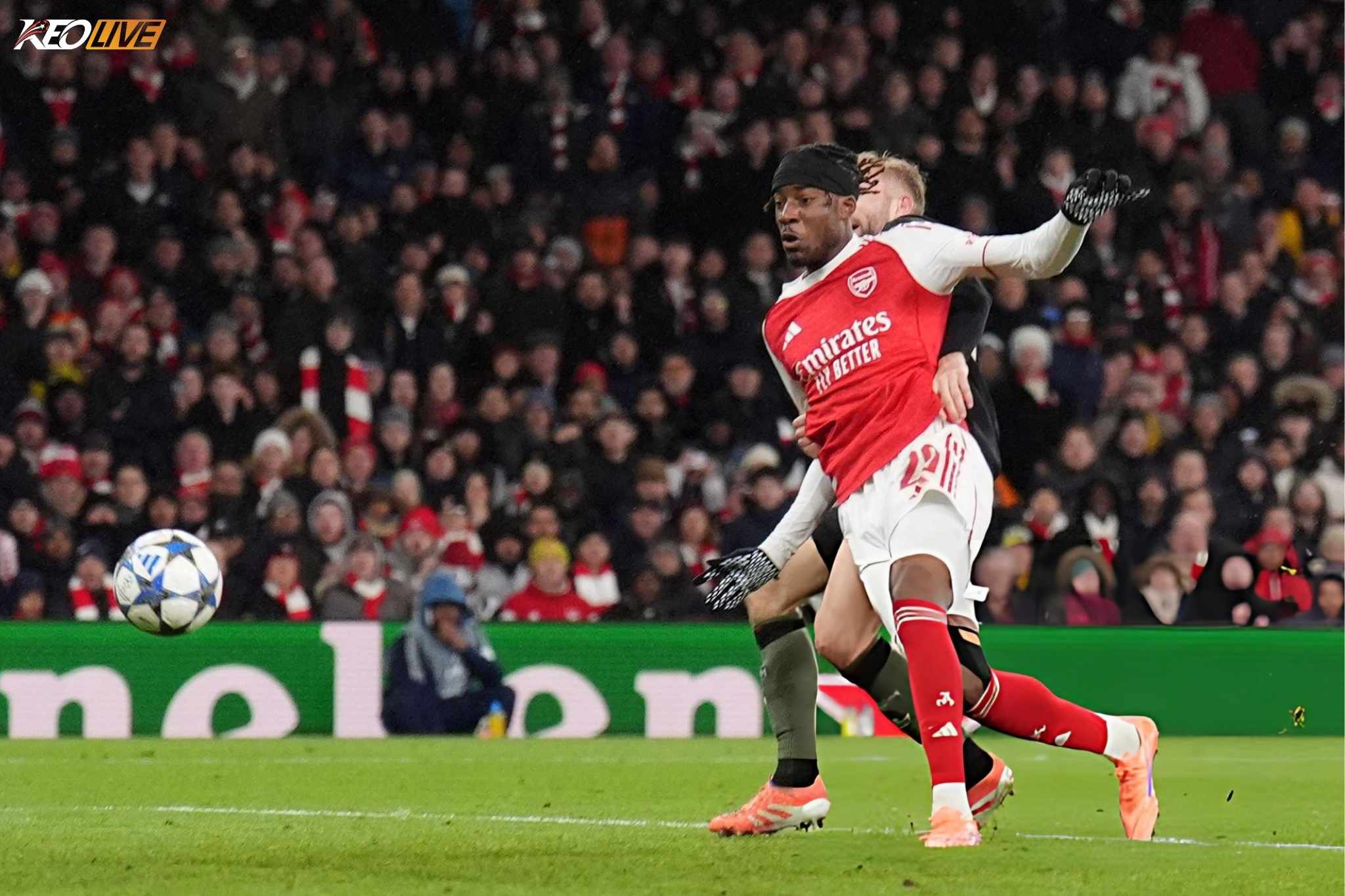 Madueke có pha lập công đầu tiên trong màu áo Pháo thủ | Keolive