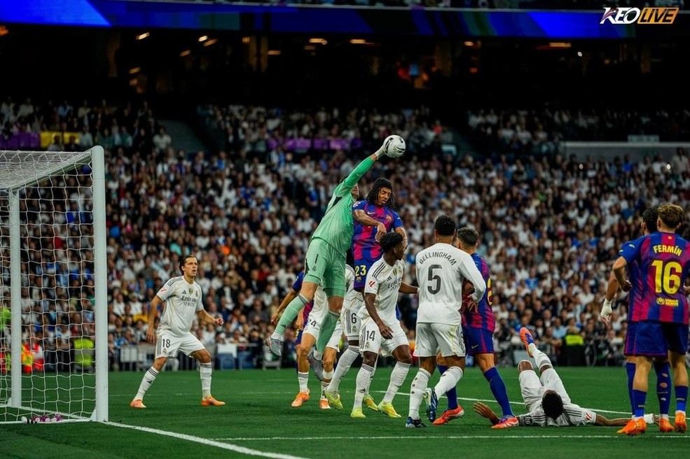 Barcelona để thua đầy tiếc nuối trước Real Madrid ở El Clasico | Keolive