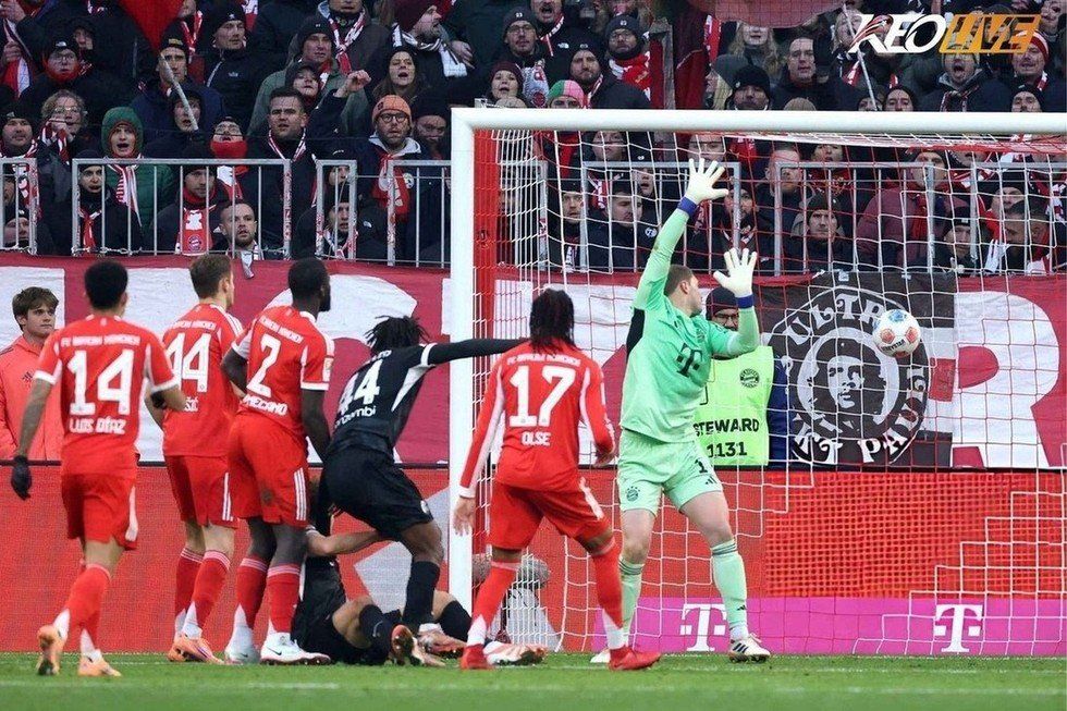 Freiburg bất ngờ dẫn trước 2-0 từ sớm | Keolive