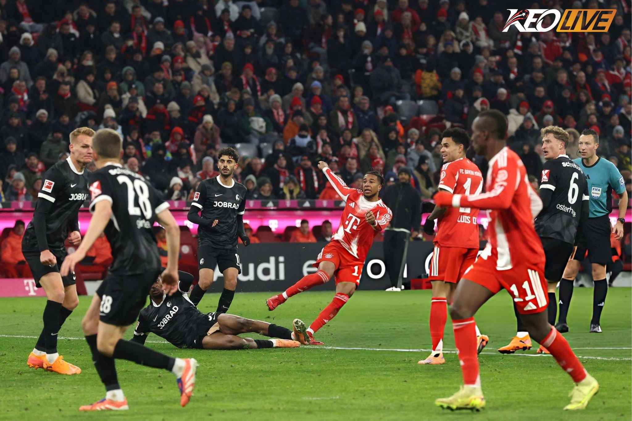 Cú cứa lòng đẳng cấp chốt hạ trận thắng tưng bừng của Olise | Keolive