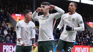 Burnley 0-2 Chelsea: The Blues tạm chiếm ngôi nhì bảng