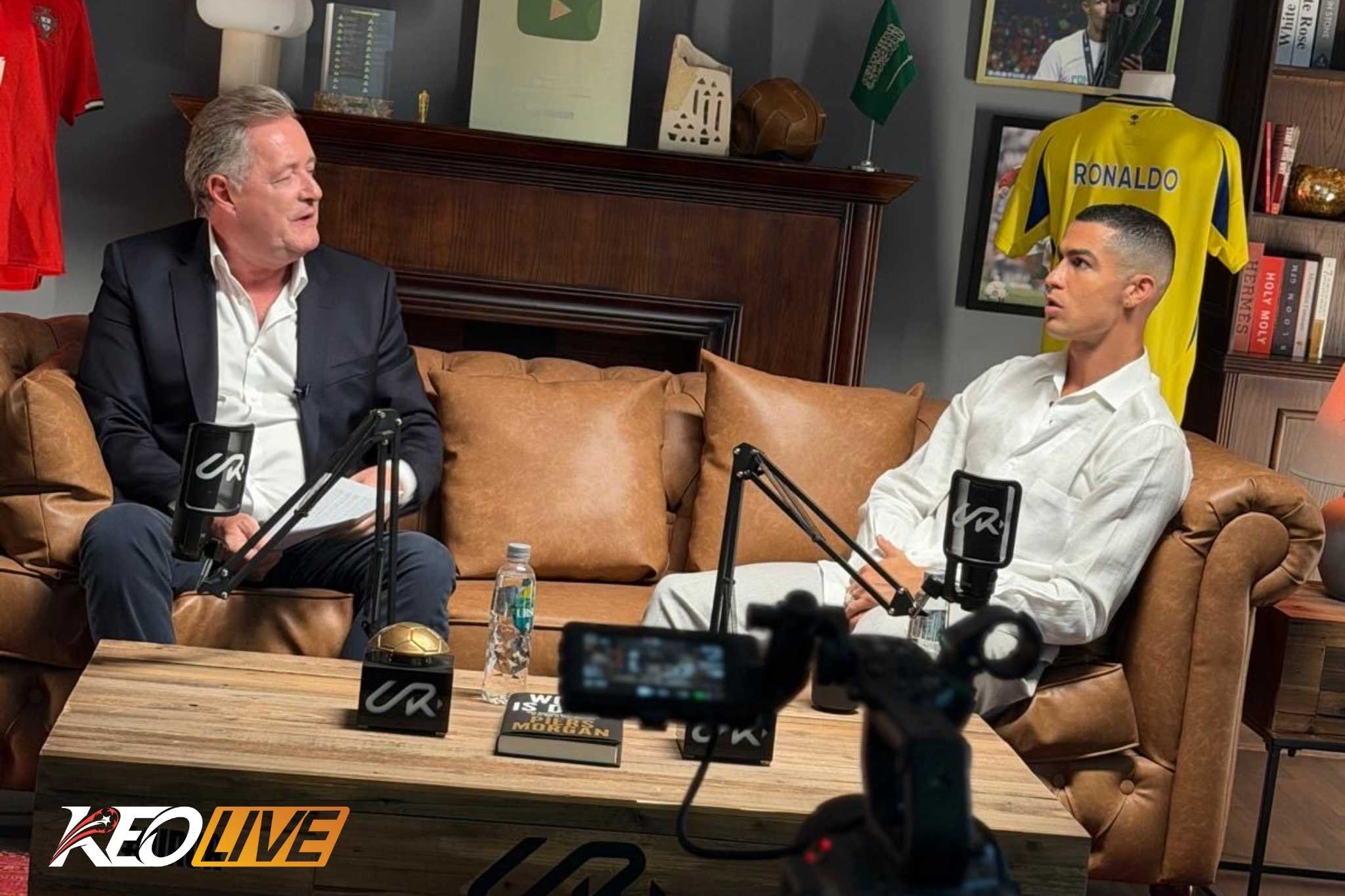 Cuộc phỏng vấn tốn nhiều giấy mực của CR7 và Piers Morgan | Keolive