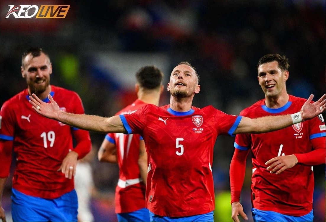 Czech chơi bùng nổ và liên tiếp ghi bàn từ mọi tuyến | Keolive