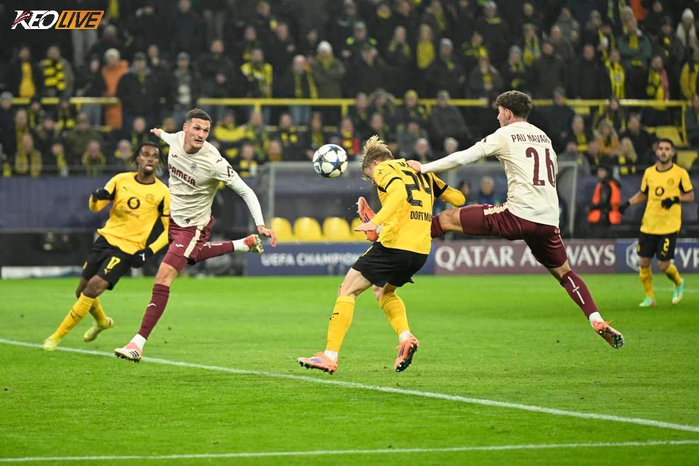 Svensson ấn định tỉ số với cú đánh đầu dũng mãnh | Keolive