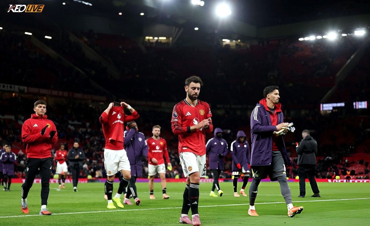 MU quay trở lại mặt đất sau chuỗi trận thăng hoa | Keolive