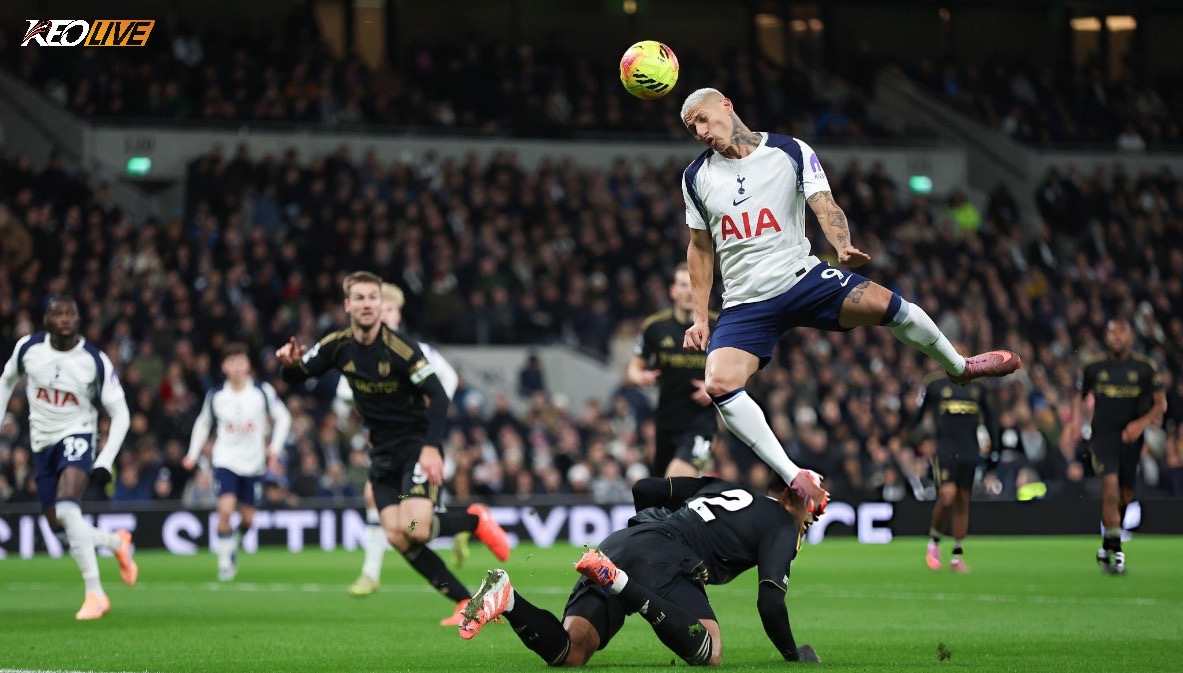 Sân nhà đang không phải điểm tựa tốt cho Spurs | Keolive