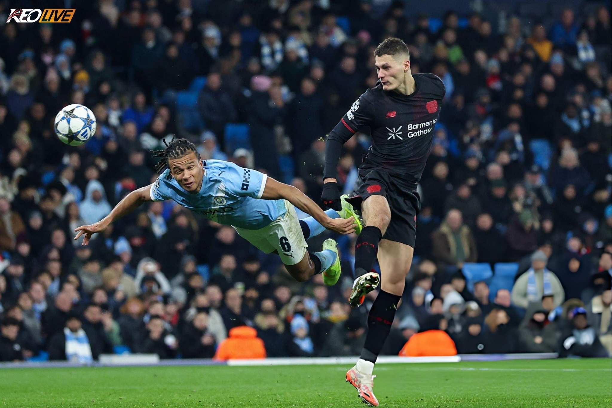 Cú lắc đầu lái bóng nâng tỉ số lên 0-2 cho đội khách | Keolive