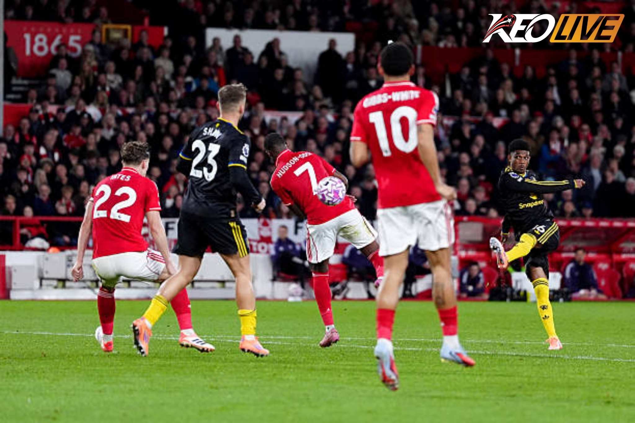 Diallo lập siêu phẩm gỡ hòa cho Quỷ Đỏ | Keolive