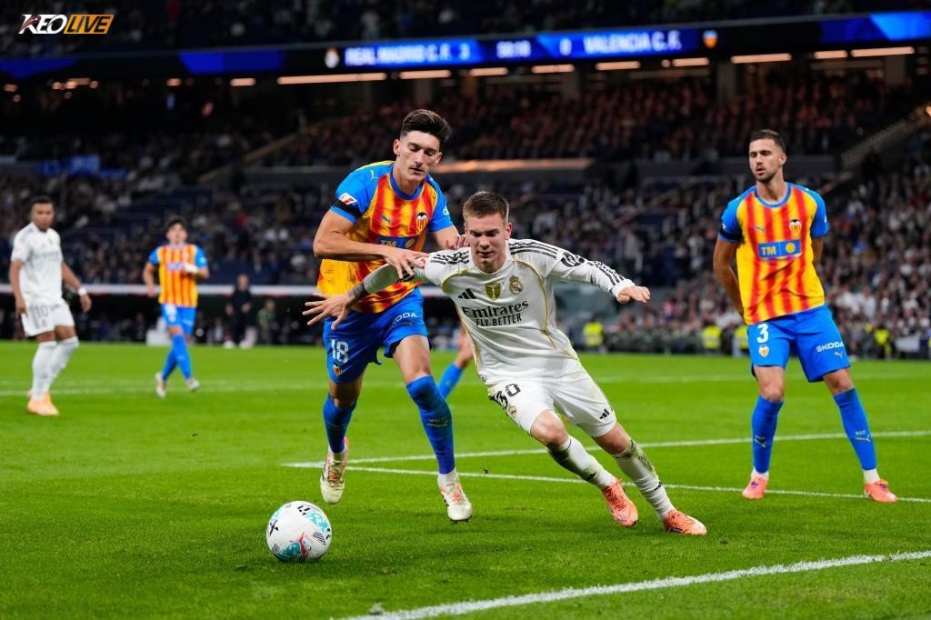 Valencia thua đậm 0-4 trước Real Madrid tại Santiago Bernabéu | Keolive