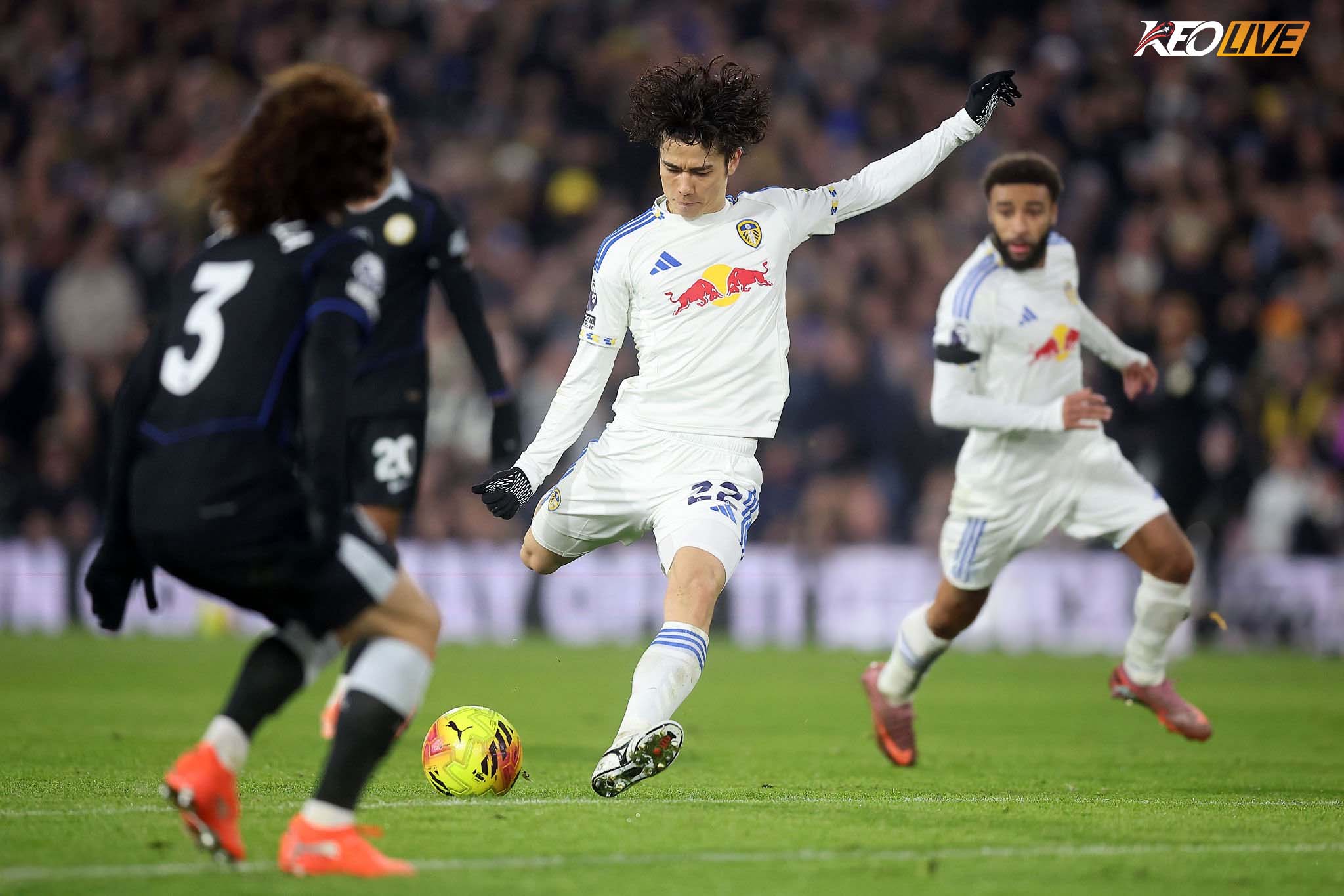 Tuyển thủ Nhật Bản có bàn thắng đầu tiên cho Leeds tại Premier League | Keolive