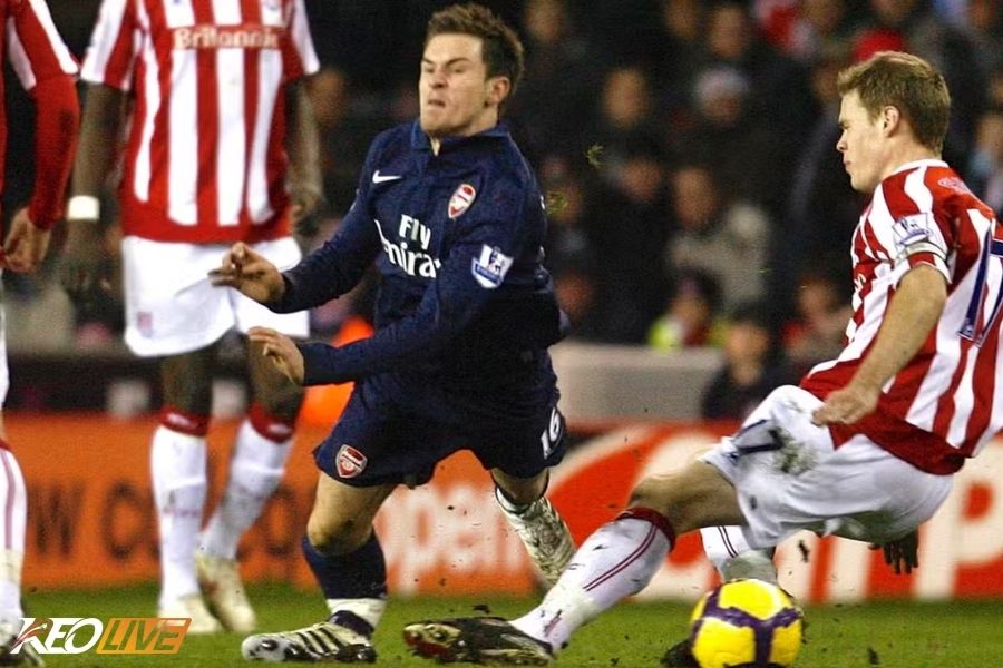 Aaron Ramsey và khoảnh khắc gãy chân gây ám ảnh | Keolive