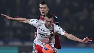 Hình ảnh cho bài Vardy tỏa sáng rực rỡ, Cremonese gây sốc tại Renato Dall’Ara