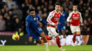 Chelsea hòa Arsenal 1-1 trong trận derby rực lửa tại Stamford Bridge